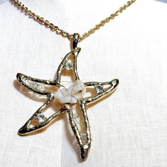 Jewelry - Gold Starfish Pendant Necklace with Faux Shell Inlay 29" chain w/ 2" extension